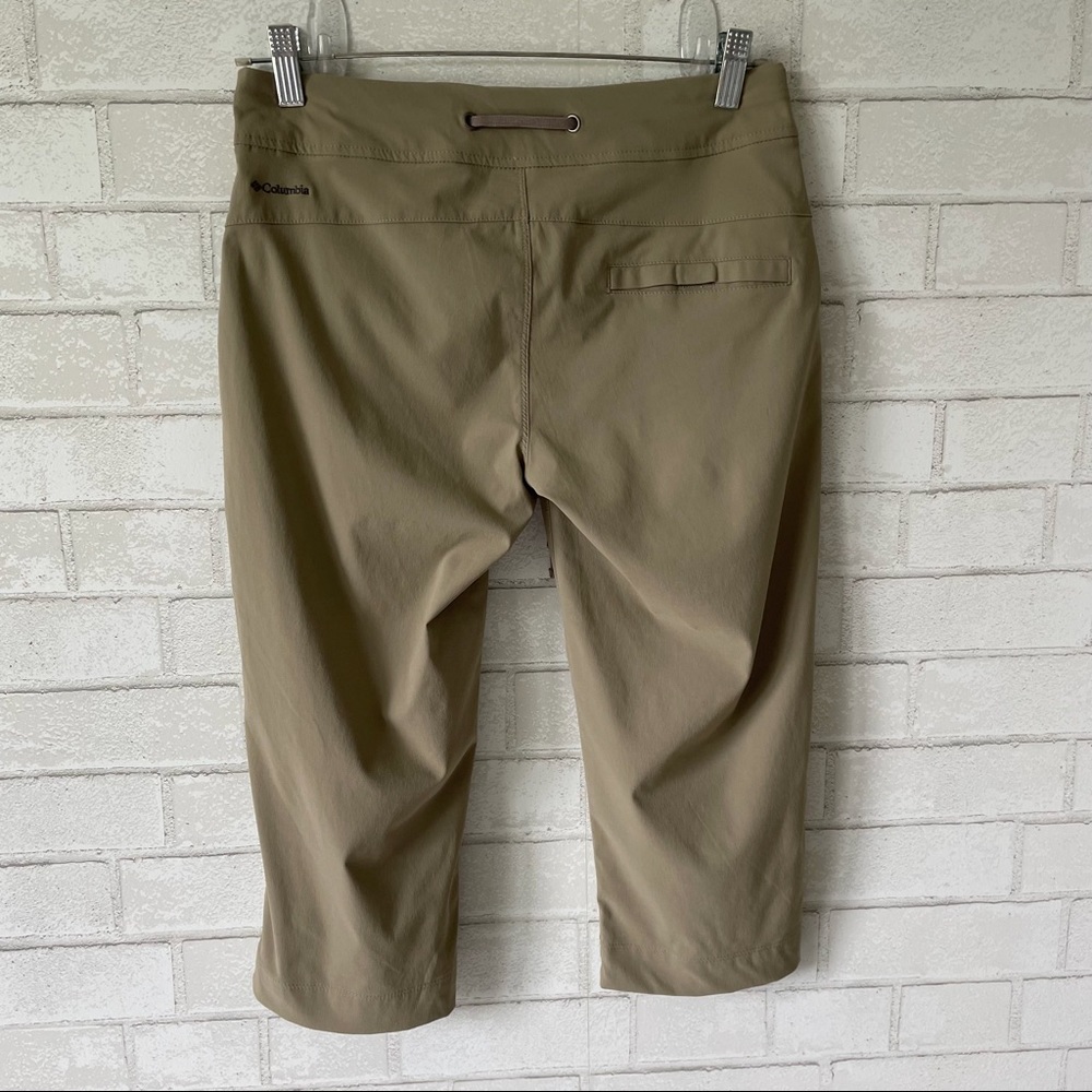 Columbia Capri Pants - Picture 3 of 8